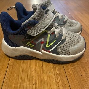 Toddler Boys New Balance Gray and Blue Sneakers with Velcro Closure